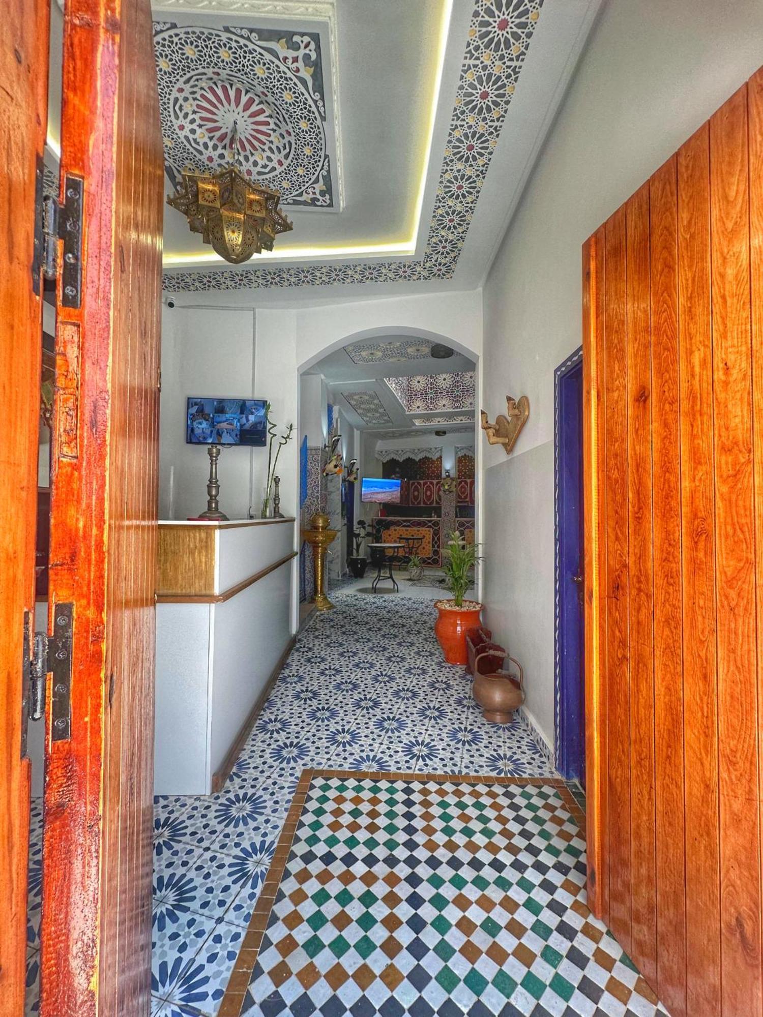 Dar Laghrib Hotel Tanger Buitenkant foto